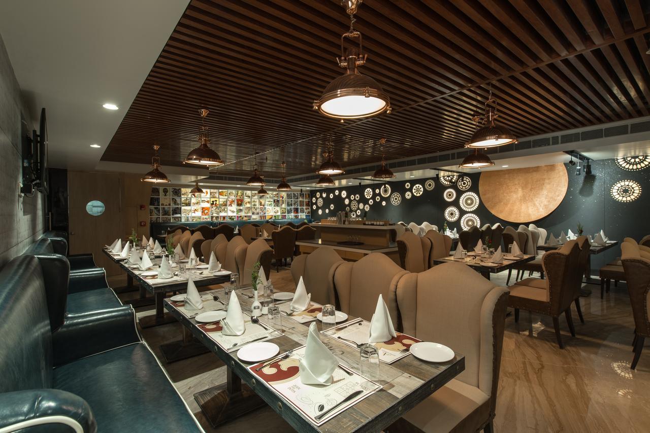 Hotel Atishay Bhopal Exterior foto