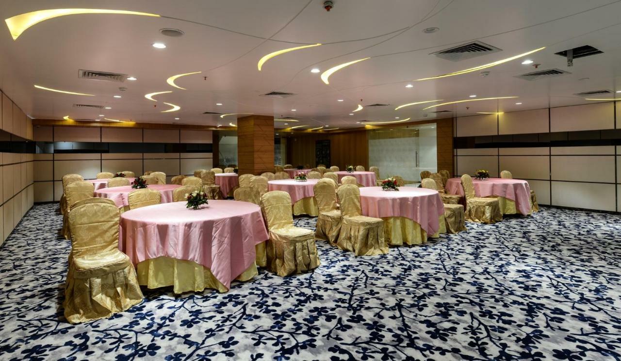 Hotel Atishay Bhopal Exterior foto
